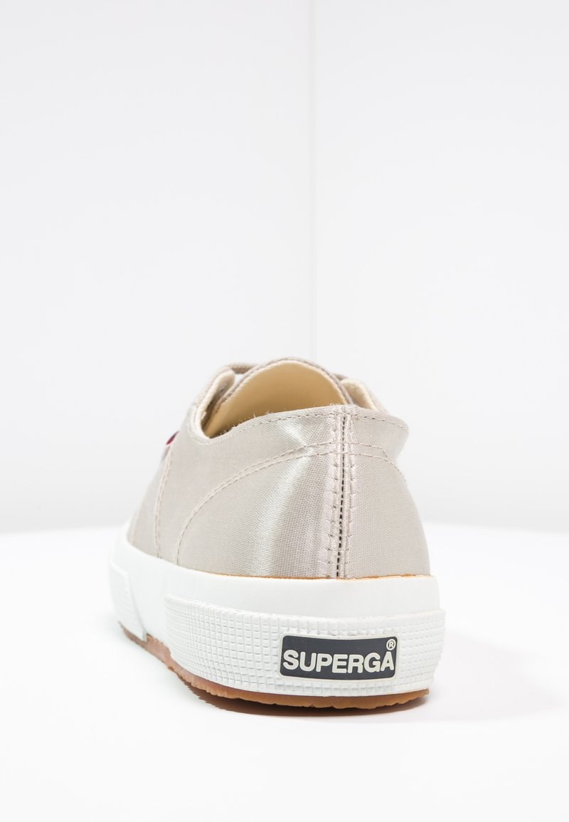 superga 2759