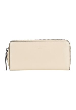 Portefeuille beige en cuir avec fermeture éclair tout autour, tirette noire et nom de marque subtilement embossé sur le devant.