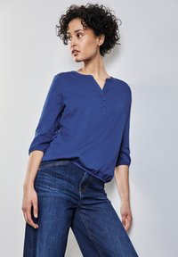 Street One Camiseta de manga larga - blau