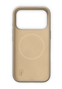 Guldsmartphone-etui med en tekstureret overflade, udskæring til kamera, cirkulært magnetisk opladningsområde og mærkelogo nederst.