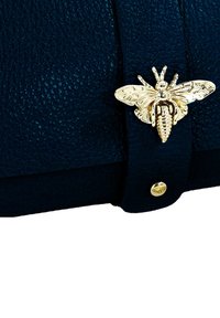 DrachenLeder Clutch - dunkelblau
