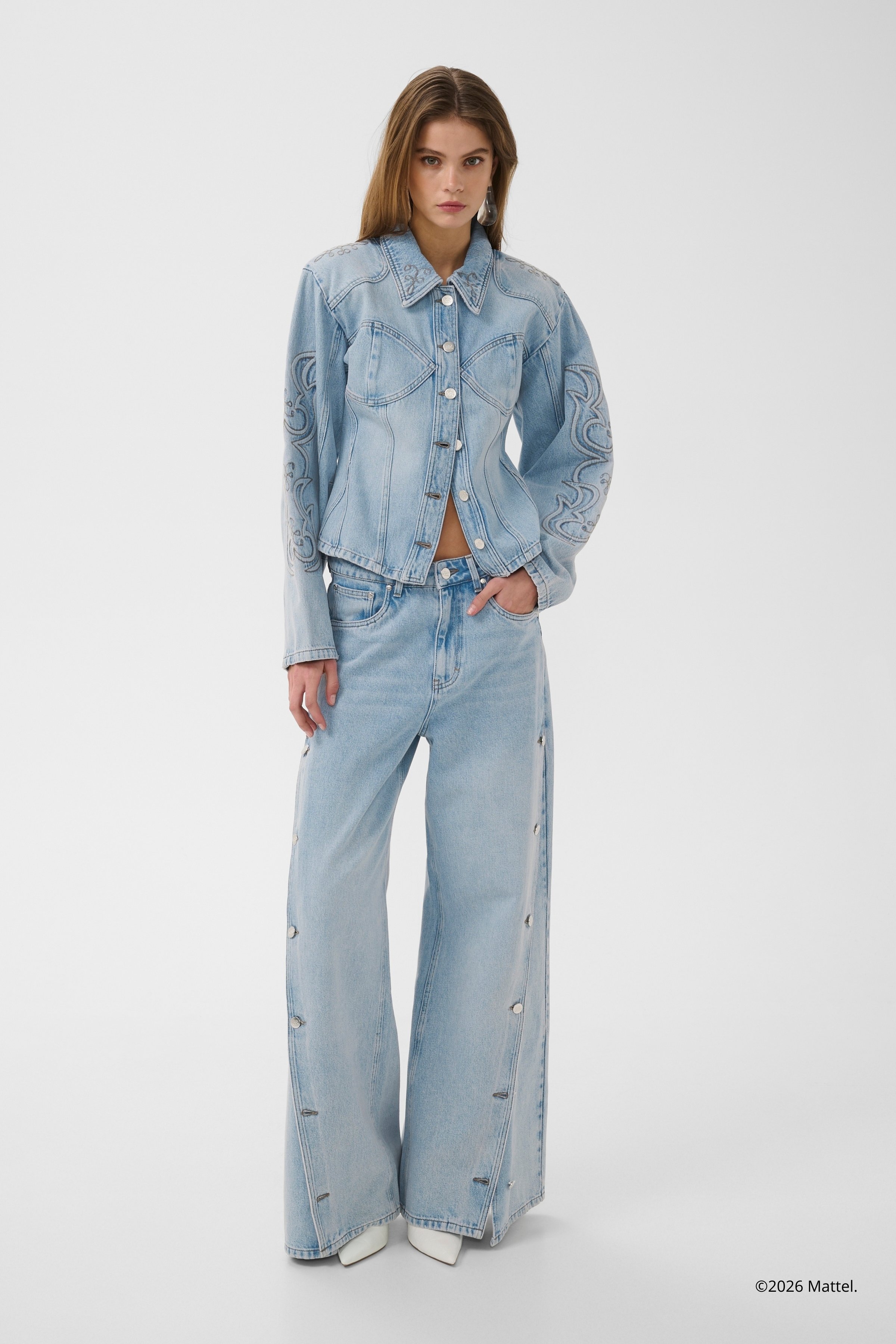 Gestuz BARBIE ™ & GESTUZ - Denim jacket - vintage blue denim/blue