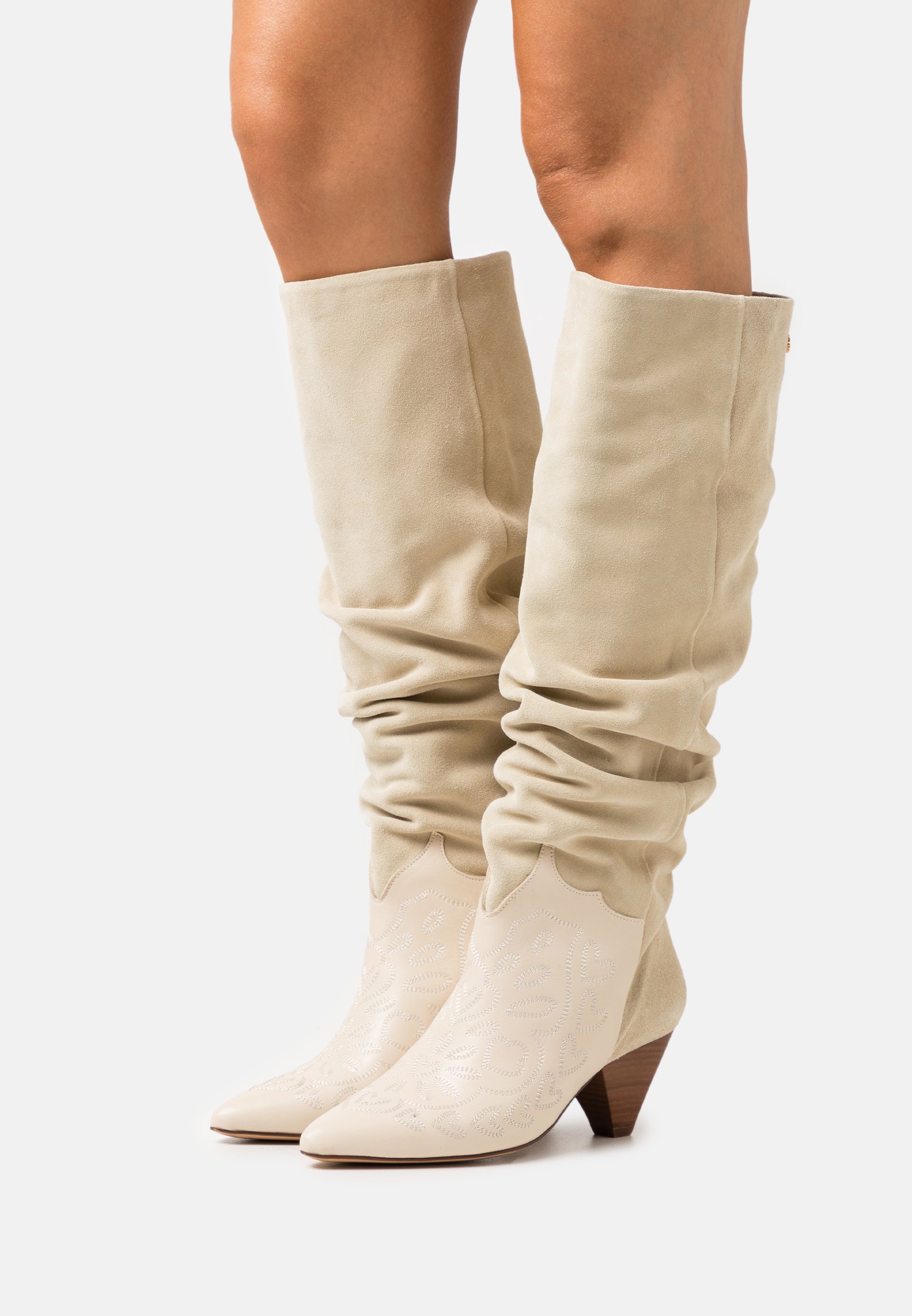 Fabienne Chapot JULIA SLOUCHY STUDS BOOT - Laarzen - beige - Zalando.nl