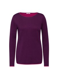 Violettes Langarmstrickoberteil mit Rundhalsausschnitt und rosa Besatz am Kragen und Saum, hergestellt aus einem weichen, strukturierten Stoff.