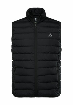 Zwarte gewatteerde vest met hoge kraag, voorrits en twee zijzakken met rits. Bevat een subtiel logo op de borst. Gladde, lichte stof.