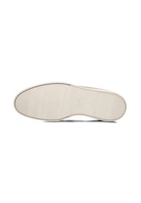 Witte rubberen schoenzool met een gestructureerd oppervlak, voorzien van horizontale groeven en een logo-afdruk, ontworpen voor grip en duurzaamheid.