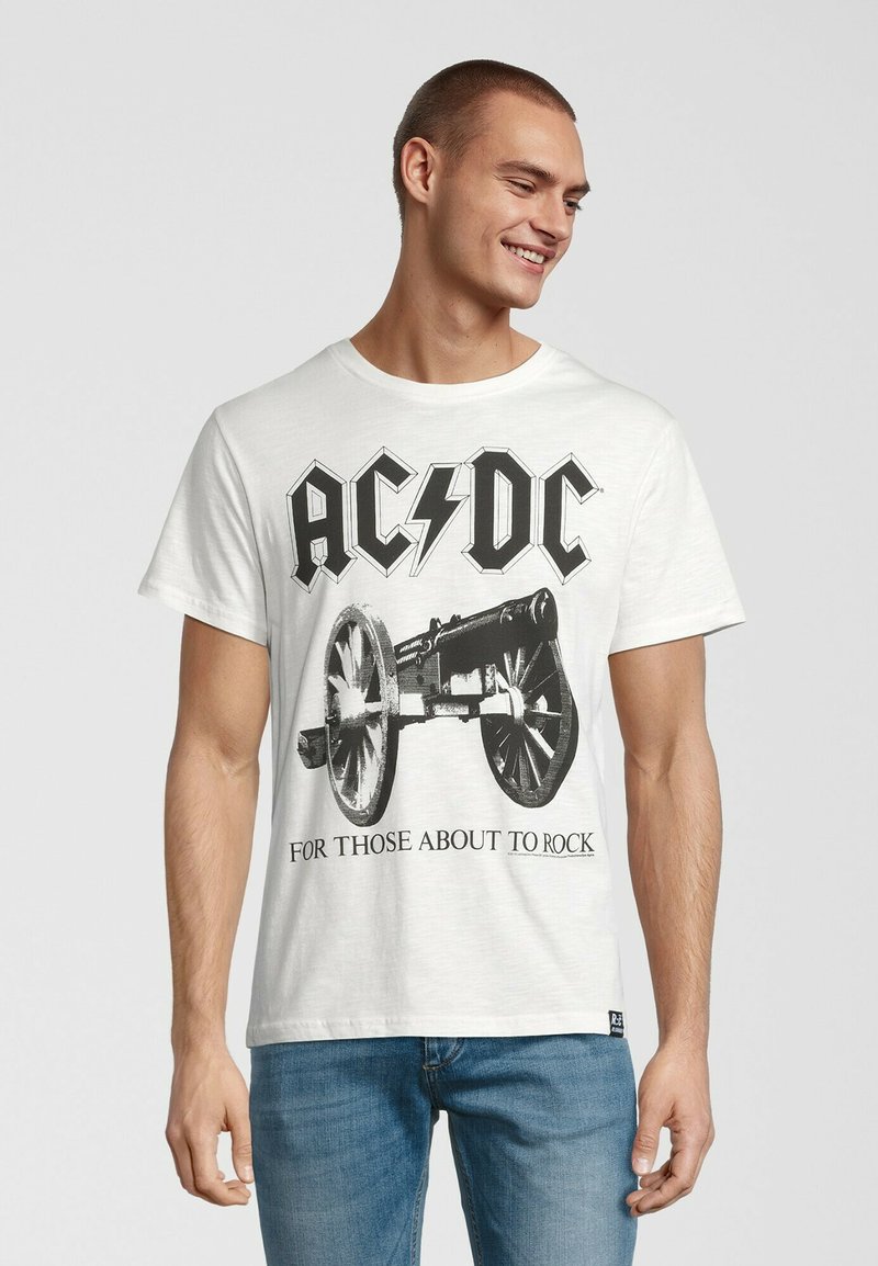 Re:Covered AC/DC FOR THOSE ABOUT TO ROCK - T-Shirt print - ecru/weiß ...