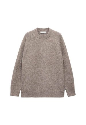 Vaaleanruskea neulottu villapusero, pyöreä kaula-aukko, ribbireunat hihoissa ja helmassa, pehmeä tekstuuri, raglan-hihat, minimalistinen muotoilu ilman kuvioita.