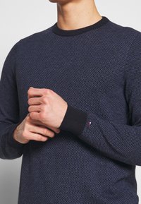 Tommy Hilfiger Tailored Svetr - dark blue