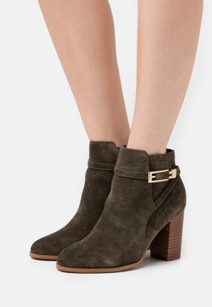 Anna Field, Boots à talons - olive