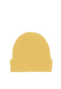 Gorro de punto amarillo con textura acanalada, que presenta un puño doblado y una parte superior redondeada. Hecho de hilo suave para mayor comodidad.