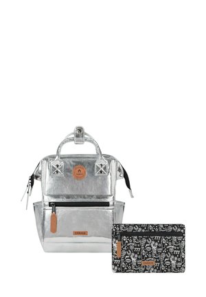 MONTE CARLO - Tagesrucksack - silver