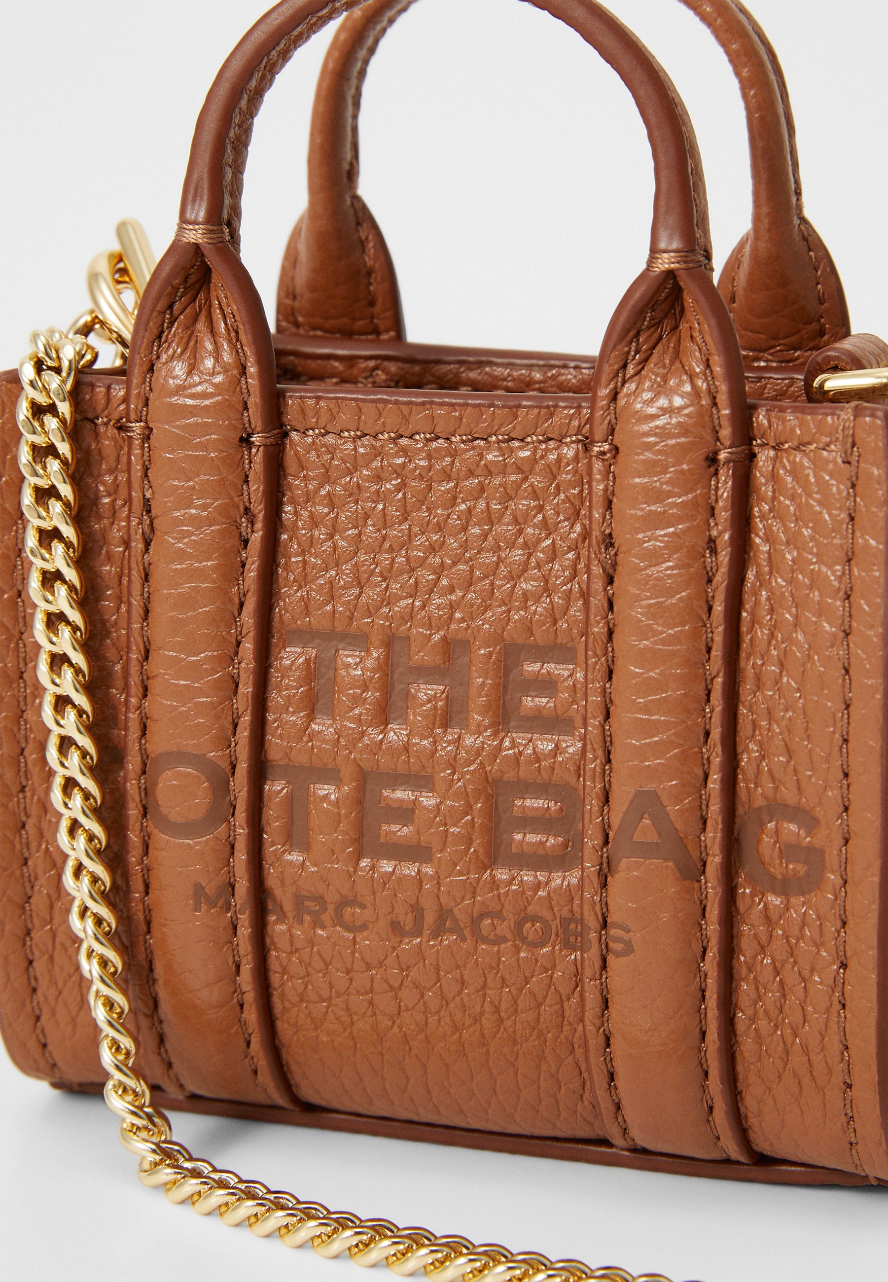 MARC JACOBS THE NANO TOTE CROSSBODY - Sleutelhanger - argan oil