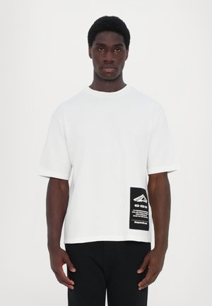 LOOSE FIT TEE - T-shirt imprimé - white