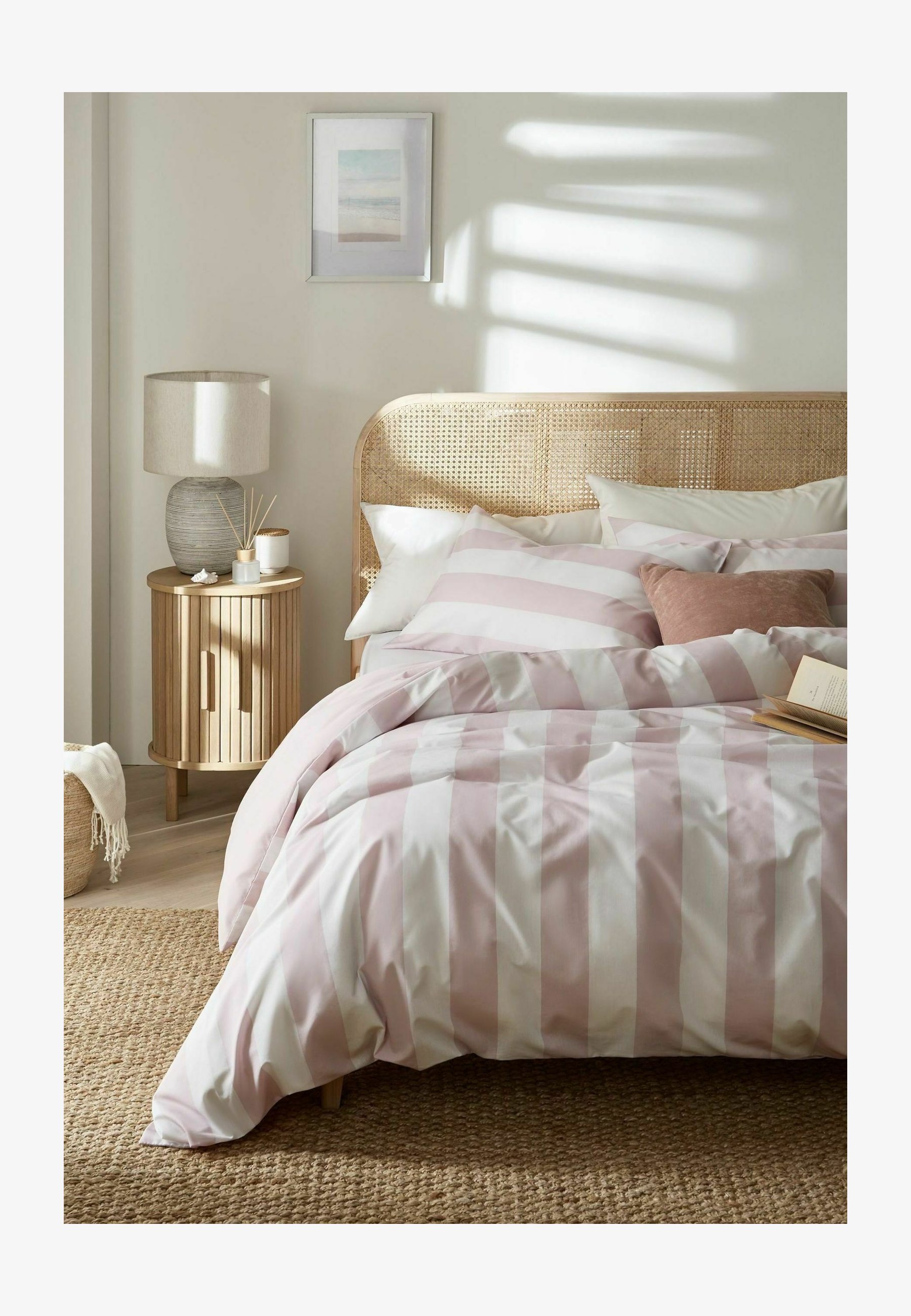 Next REVERSIBLE DUVET COVER AND PILLOWCASE SET - Bettwäsche - pink white wide stripe/pink