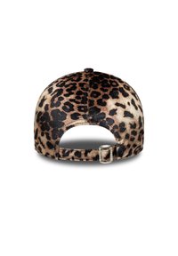 Baseball-Cap mit Leopardenmuster aus schwarzem und braunem Samt, verstellbarem Metallschulterriemen auf der Rückseite und gebogenem Schild.