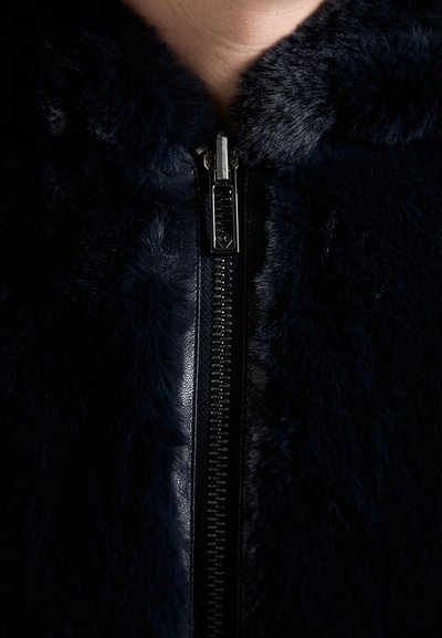 Emporio Armani BLOUSON - Zimska jakna - blu navy