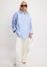 WIDE OVERSIZED  - Bluzka