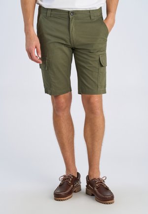Olivgrüne Cargoshorts aus Baumwollmischung, mit seitlichen Taschen und Gürtelschlaufen. Veredelt mit geradem Schnitt und doppelt genähten Nähten.