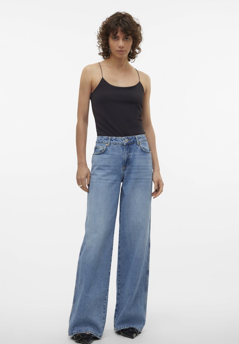 Vero Moda Flared Jeans blauw denim/bluedenim