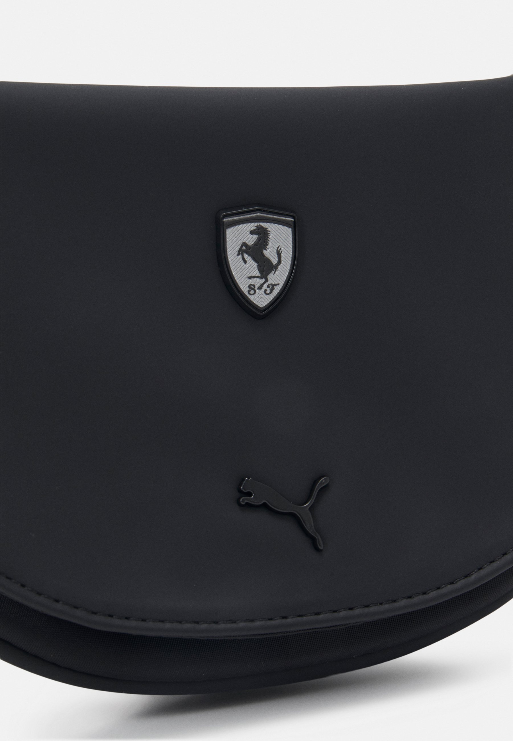 Bandolera PUMA - Ferrari Fanwear Portable 076884 02 Puma Black - GLAMI.es