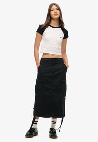 Superdry & Co MIDI - A-snit nederdel - washed black