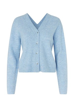 Lichtblauwe gebreide cardigan met V-hals, lange mouwen en vijf knopen aan de voorkant, getoond op een witte achtergrond.