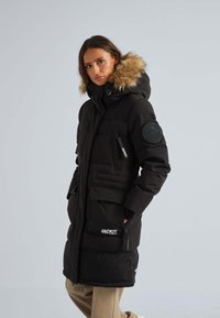 JACK1T FIRST RESCUE  - Dunkappa / -rock - black