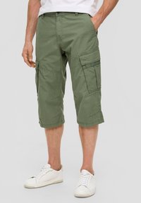 s.Oliver Shorts - tannengrün