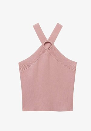 Ribstrikket lyserød top uden ærmer med krydsede stropper, der forbinder ved en cirkulær ring ved halsudskæringen.