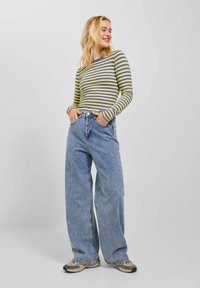 JJXX JXCELINE GIGI STR LS STRIPE JRS - Džemperis - limeade