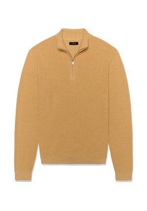 Pulover tricotat culoarea cămilă, cu guler cu fermoar până la piept și mâneci lungi, așezat plat pe un fundal alb.