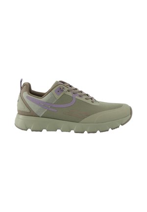Trainers - grün