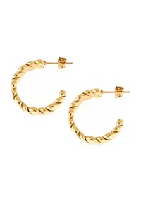 Goldfarbene Creolen mit gedrehter Ausführung. Kreisförmige Form mit polierter Oberfläche und Druckverschluss.