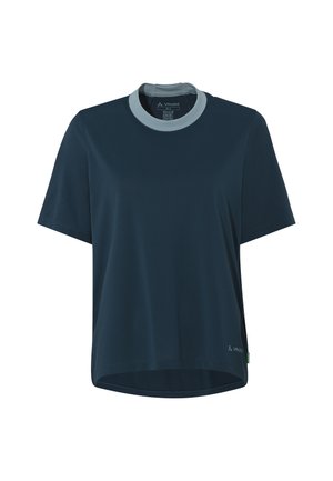 Marineblaue T-Shirt aus einem weichen, atmungsaktiven Stoff. Verfügt über einen kontrastierenden hellblauen Rundhalsausschnitt und kurze Ärmel. Gerader Saum am unteren Ende.