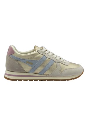 Chaussure de course beige clair et grise avec des rayures bleu clair, lacets blancs, accent rose au talon et semelle extérieure marron, vue de côté gauche.