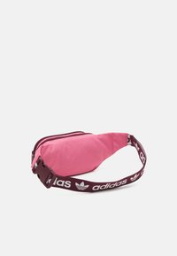 adidas Originals UNISEX - Bum bag - rose tone/victory crimson/white