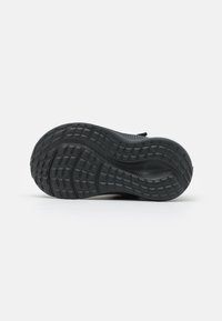 Nike Performance Zapatillas running asfalto - black