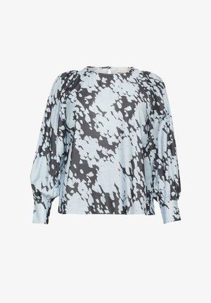 Losse, langarmige top in lichtblauw met zwart abstract patroon, met geplooide schouders en een ronde halslijn met een ritssluiting op de achterkant.