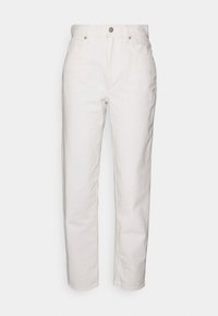 Calças brancas de algodão com um corte regular, design de cinco bolsos e fecho com botão. Apresentam uma textura suave e um formato de perna reta.