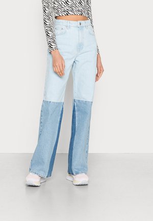 BLOCK WIDE - Džíny Relaxed Fit - light blue
