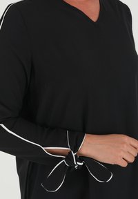 Modanisa PLUS SIZE ALIA - Tunic - black