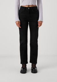 ONLY Petite ONLEVERLY SWEET FLARED - Vaqueros bootcut - washed black