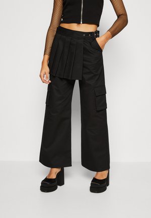 OUTCAST PANTS - Housut - black