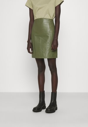 Spódnica ołówkowa