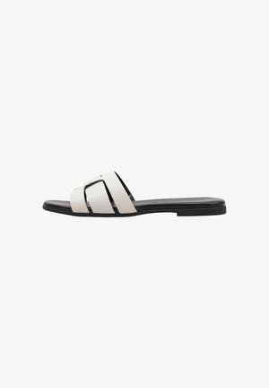 HUNE, SHELTERED - Sandalias planas - white