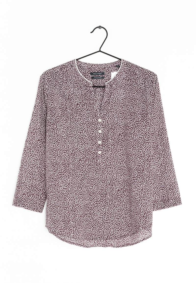 Långärmad vinröd skjorta med vita lövmönster, rund halsringning, femknappsstängning och böjd nederkant. Lättviktig tyg, mjuk textur.