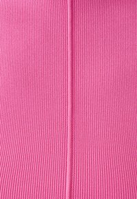 Unselected, candy pink