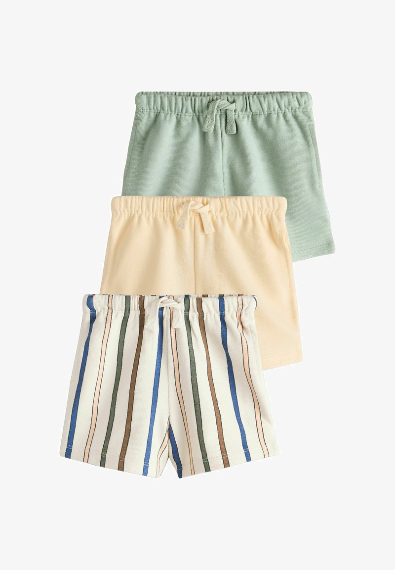 Drie korte broeken: één mintgroen, één lichtgeel en één met verticale strepen in groen, blauw, bruin en crème. Zachte stof, elastische taillebanden.