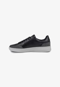 Selezionato, black